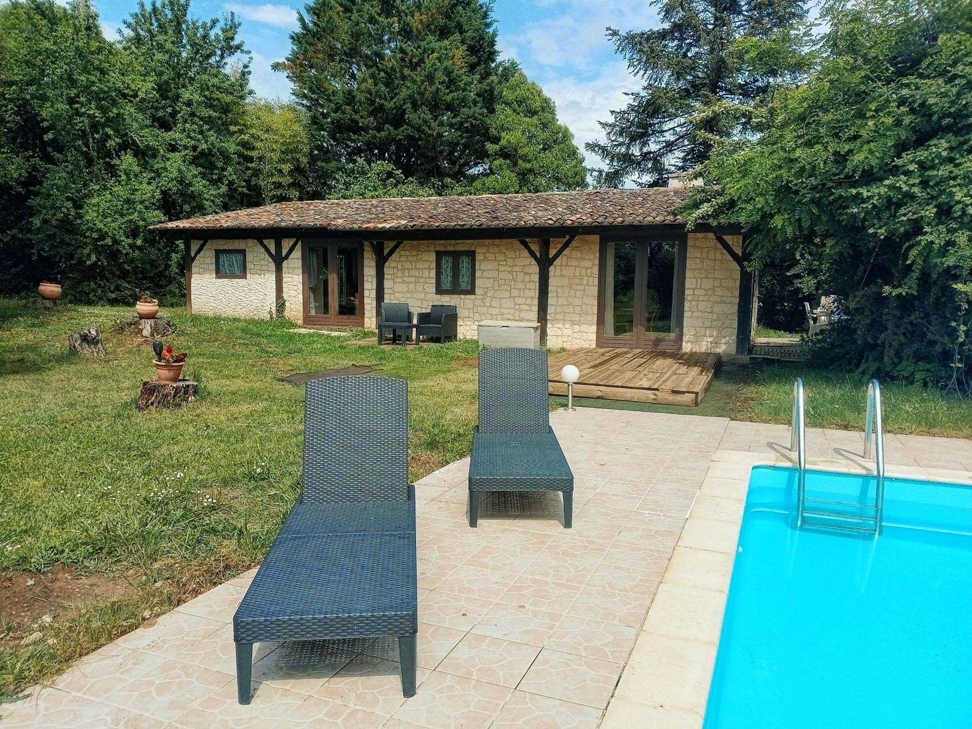 Apartament Printemps Quatre Saisons Bergerac Zewnętrze zdjęcie